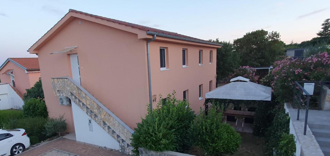 Eder'S Appartments 1 Krk Town Bagian luar foto